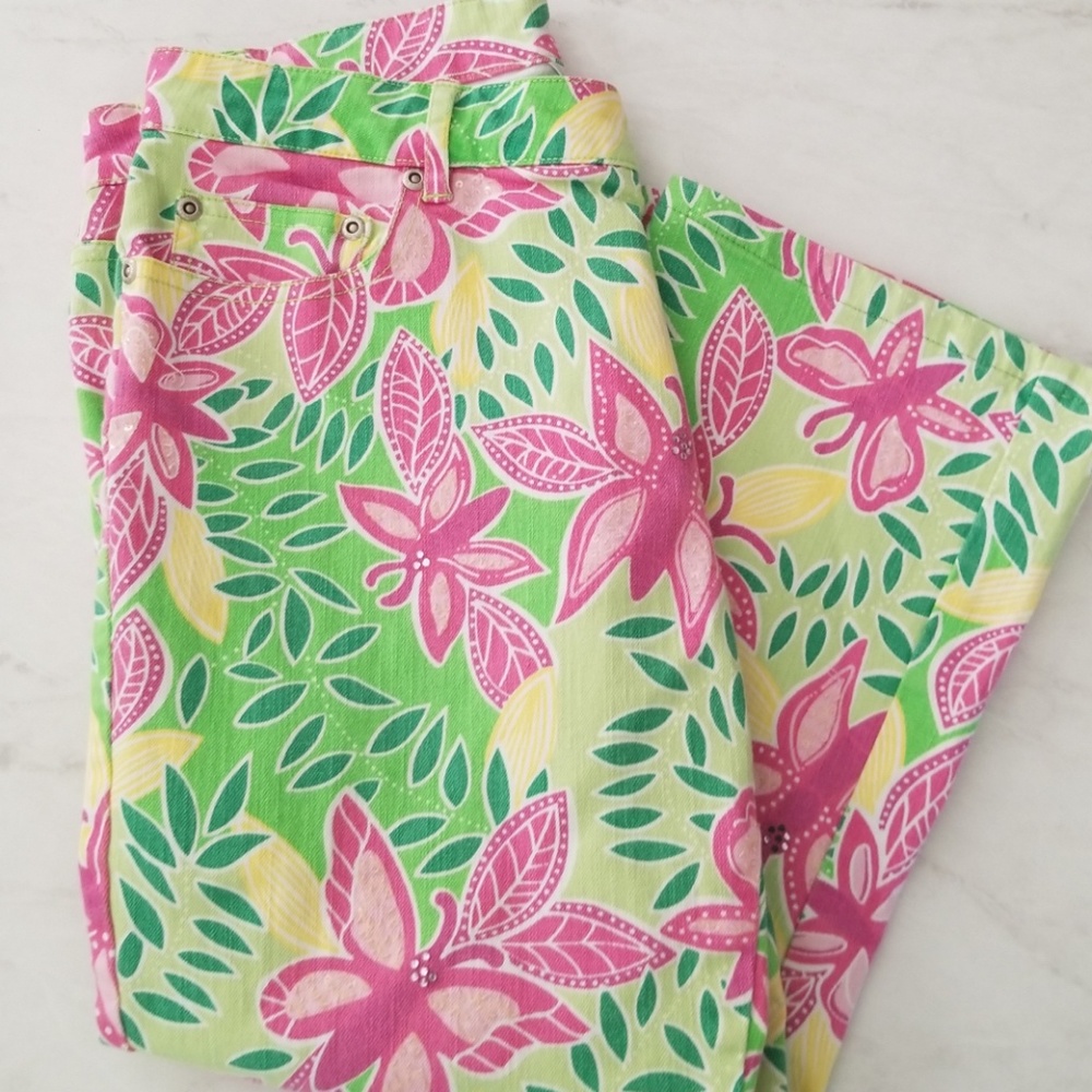 Lilly capris size 4